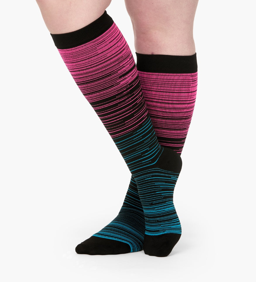 StrideMuse™ Advanced Wide Compression Socks For Pain Relief (Stripes)