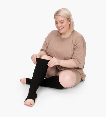 StrideMuse™ Toeless Wide Compression Socks For Pain Relief