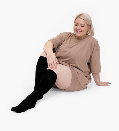 StrideMuse™ Advanced Wide Compression Socks For Pain Relief